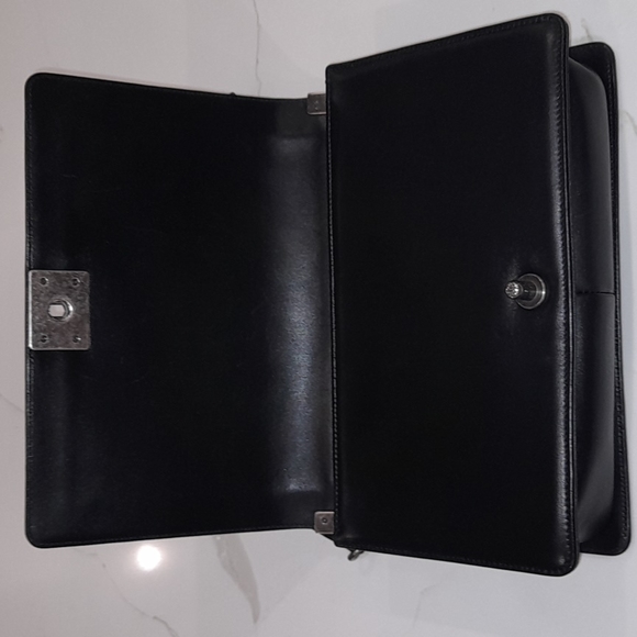 Authentic Chanel Boy Bag Crossbody in Black - Picture 7 of 15